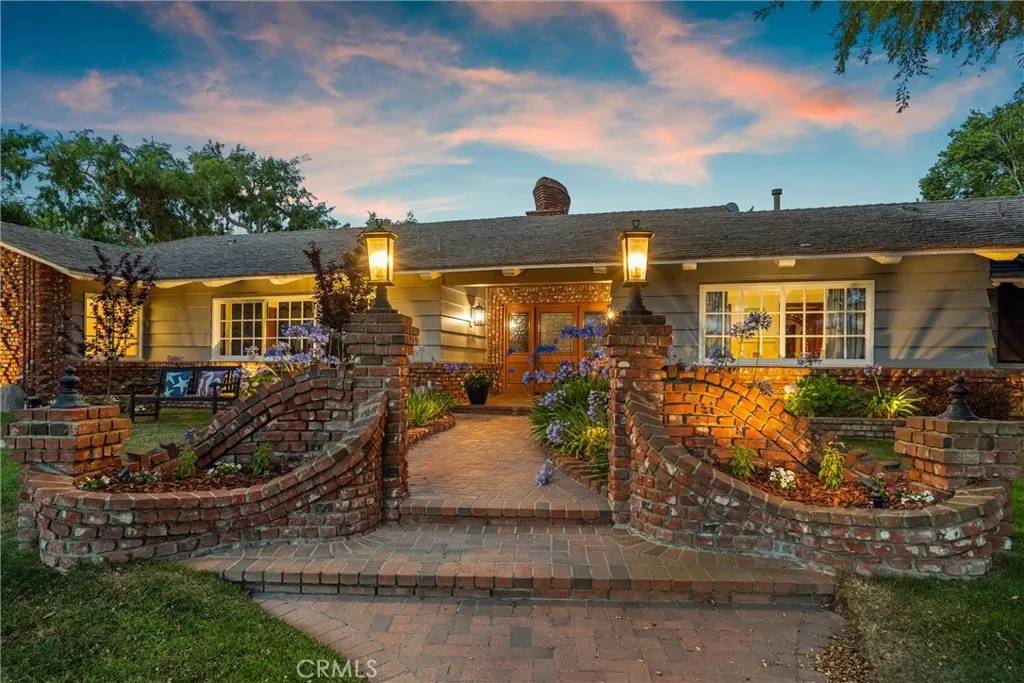 Torrance, CA 90505,23060 Doris Way