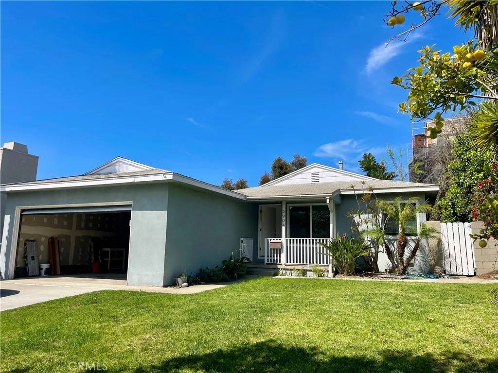 Redondo Beach, CA 90278,2904 Fisk Lane
