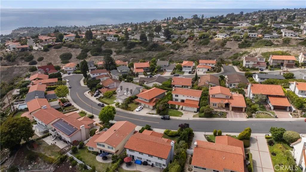 Rancho Palos Verdes, CA 90275,6935 Verde Ridge Road