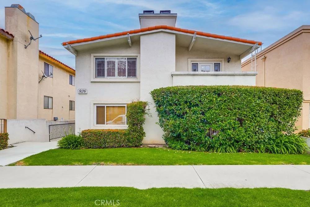 San Pedro, CA 90731,926 S Leland Street #4