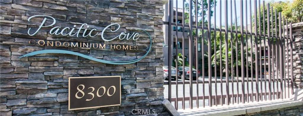 Playa Del Rey, CA 90293,8300 Manitoba Street #313