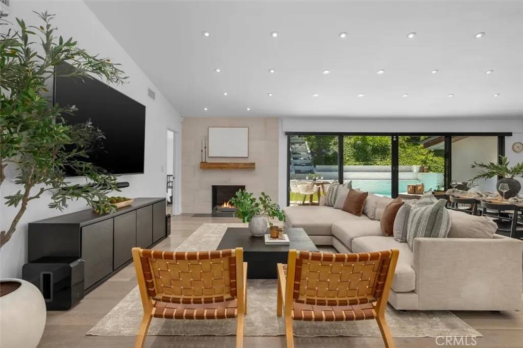 Rancho Palos Verdes, CA 90275,4764 Browndeer Lane