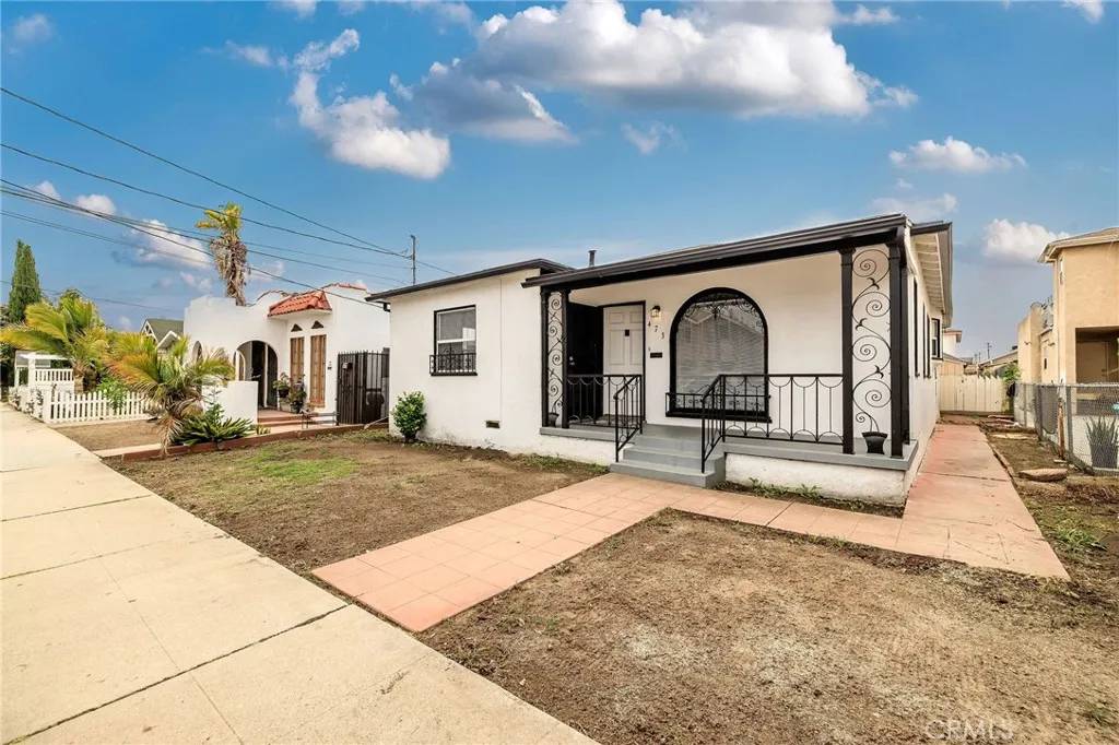 San Pedro, CA 90731,473 W 17th Street