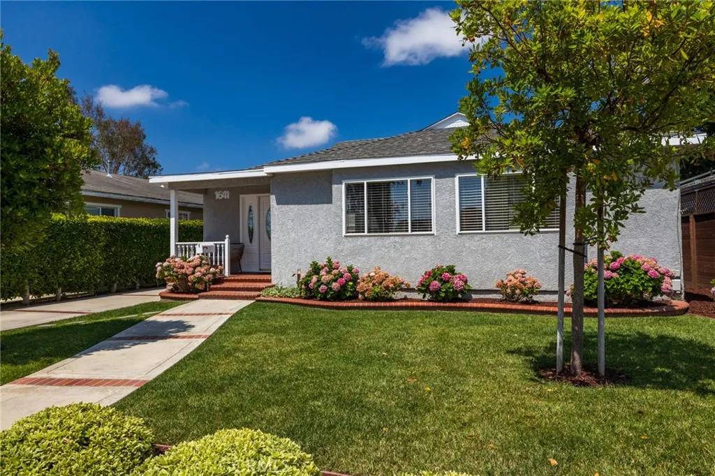 Torrance, CA 90503,1641 Greenwood Avenue