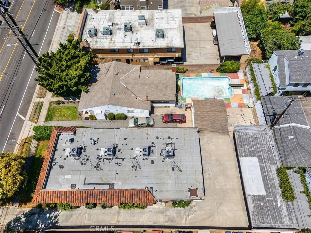 North Hollywood, CA 91602,10923 Moorpark Street
