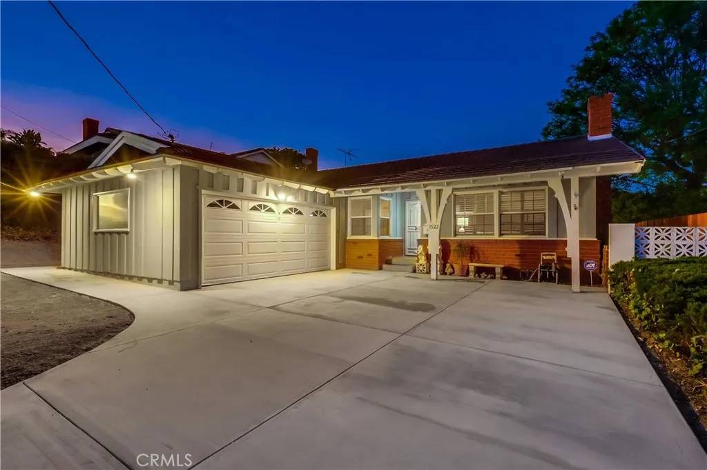 San Pedro, CA 90732,1522 W 1st Street