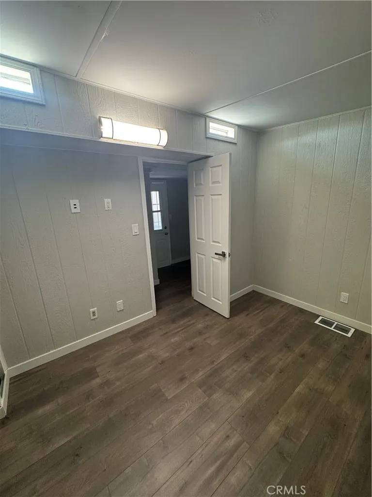 Bellflower, CA 90706,8819 Park #29