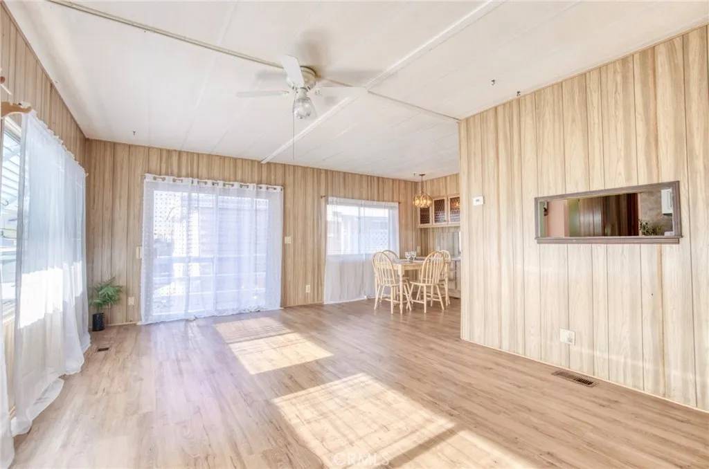 Gardena, CA 90248,17700 S Western #123