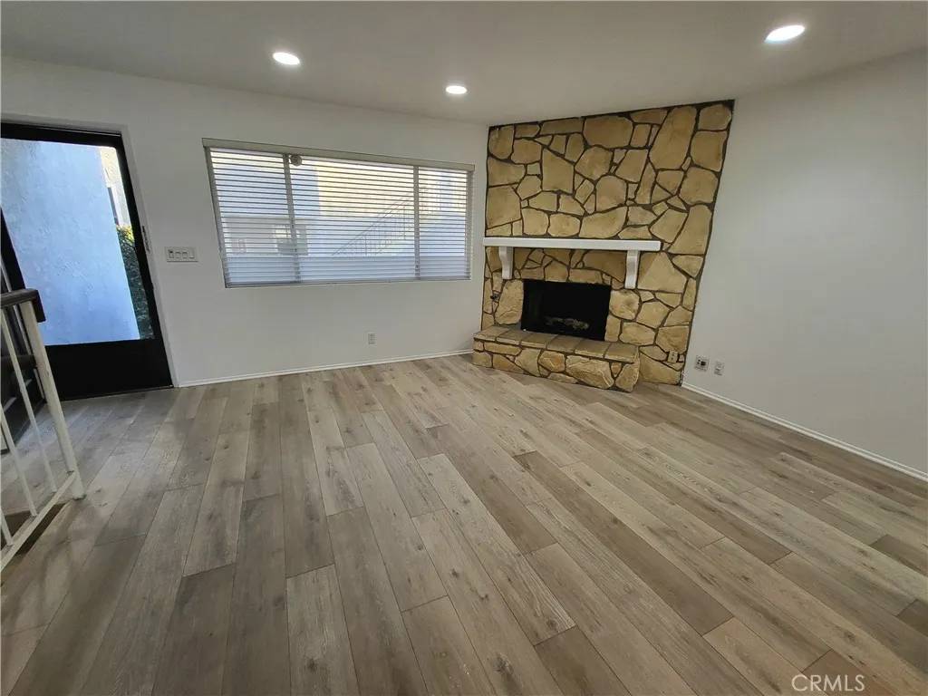 Redondo Beach, CA 90277,239 N Juanita Avenue #D