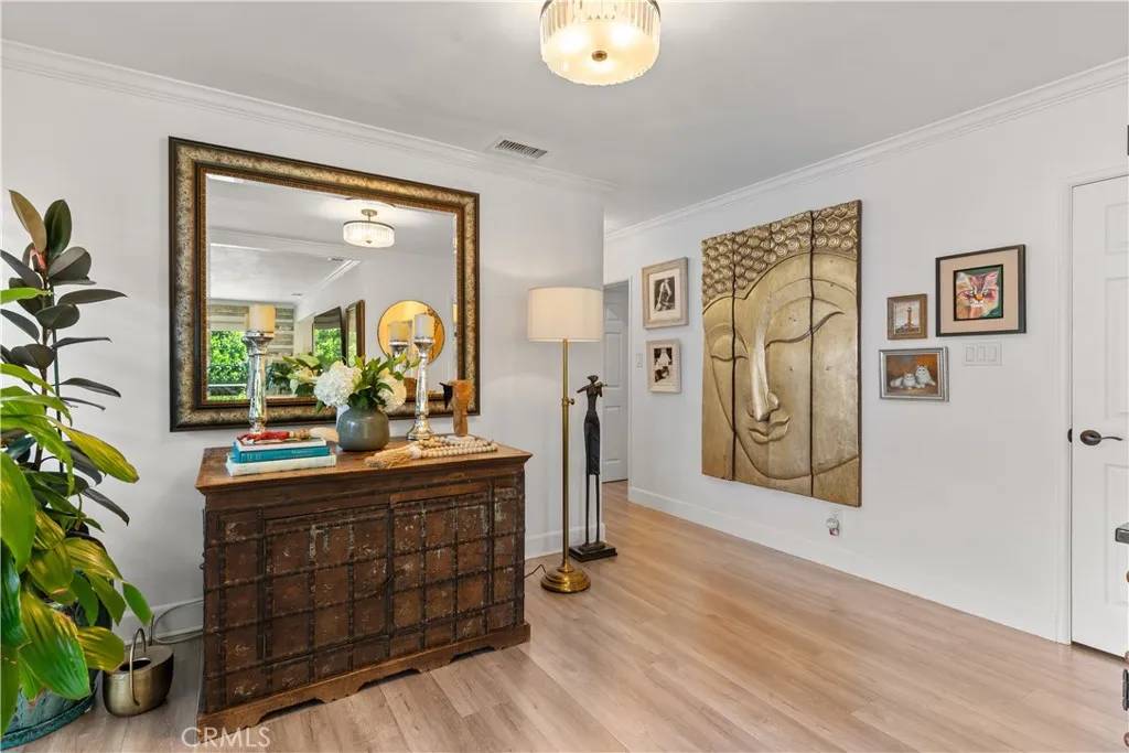 Redondo Beach, CA 90278,18413 Burin