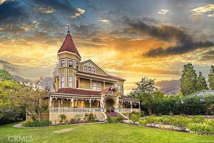 Sierra Madre, CA 91024,225 N Lima Street