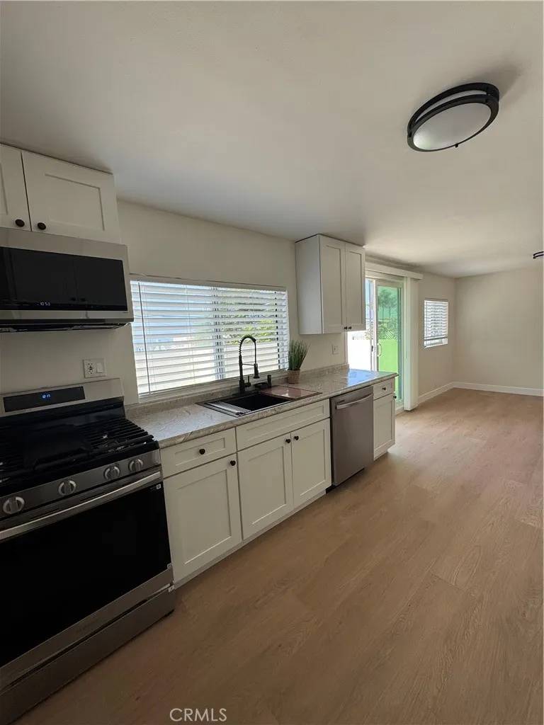 Hermosa Beach, CA 90254,1734 Prospect Ave #B