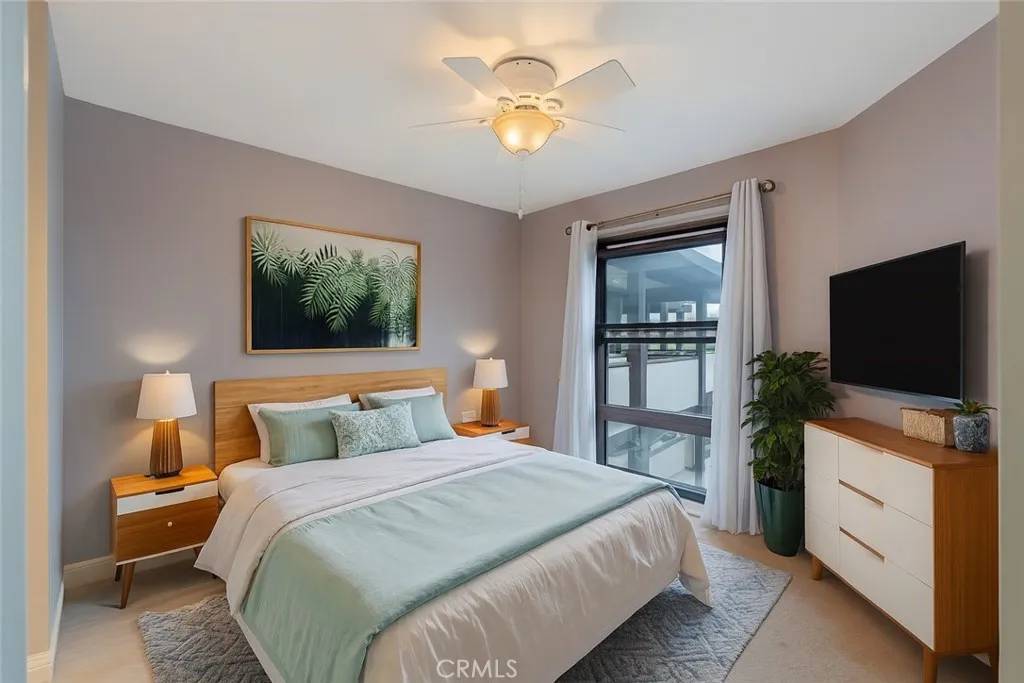 Playa Del Rey, CA 90293,7765 W 91st Street #F3106