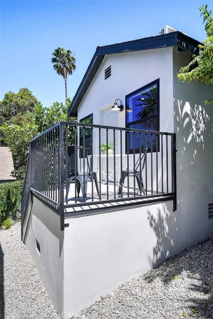 Los Angeles, CA 90029,978 Hyperion Avenue