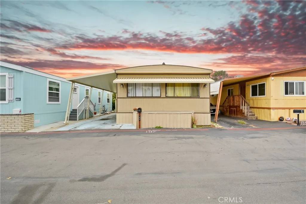 Torrance, CA 90501,23701 S Western #197