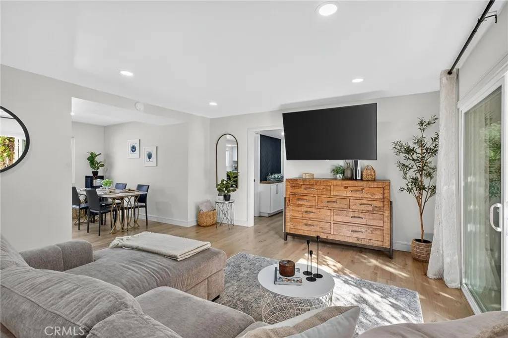 Gardena, CA 90247,14903 S Normandie #204