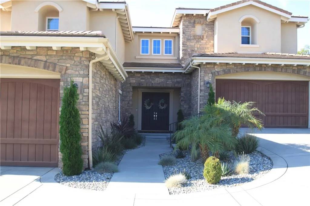 Rancho Cucamonga, CA 91737,5016 Corral Court