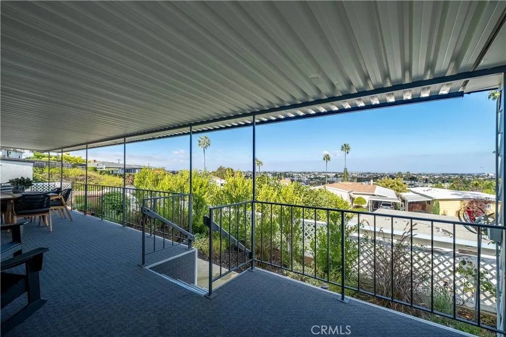 Torrance, CA 90505,2550 Pacific Coast Highway #224