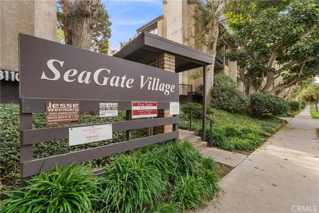 Playa Del Rey, CA 90293,8675 Falmouth #321
