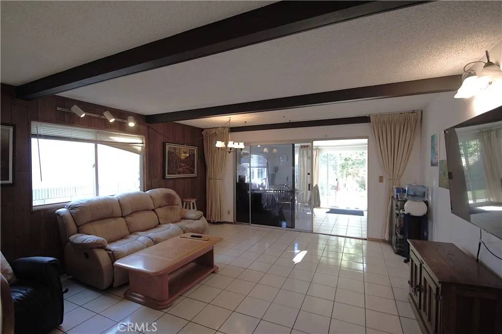 Carson, CA 90745,23035 Kinard Avenue