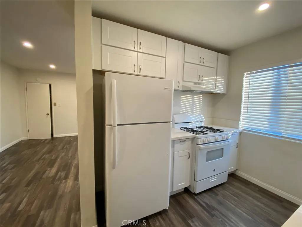 Torrance, CA 90504,3729 W 190th Street