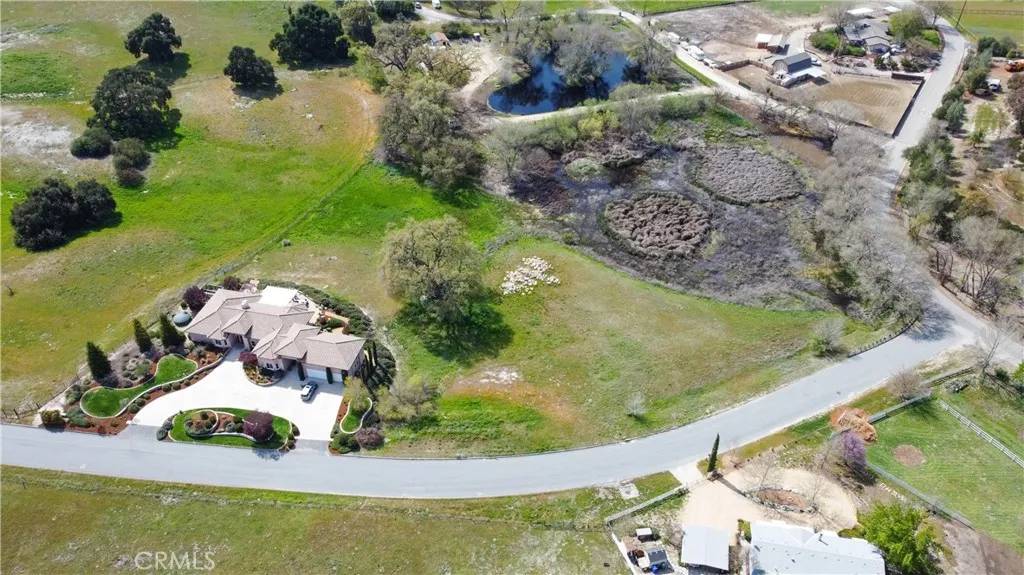 Atascadero, CA 93422,16390 Norte Road