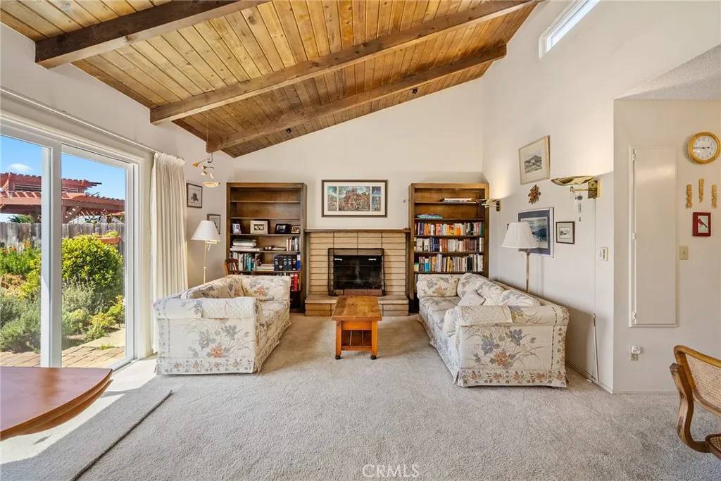 Los Osos, CA 93402,2335 Los Arboles Way
