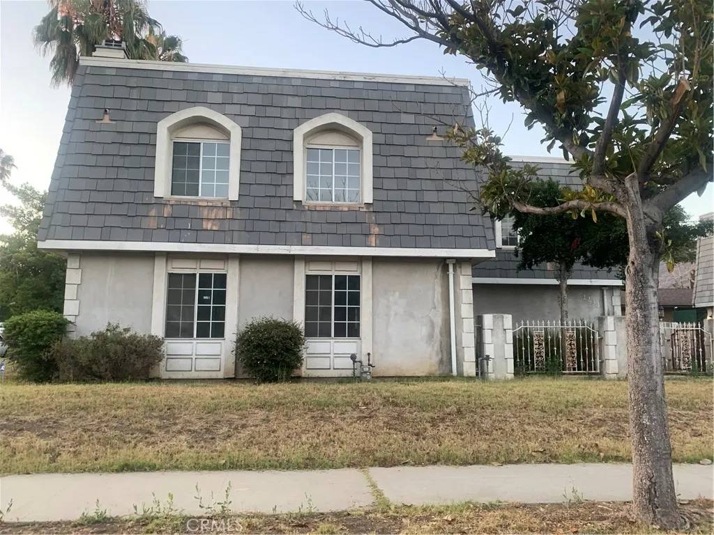 Pasadena, CA 91107,2233 E Maple Street