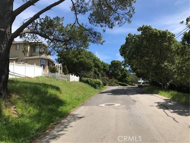 Cambria, CA 93428,0 Richard
