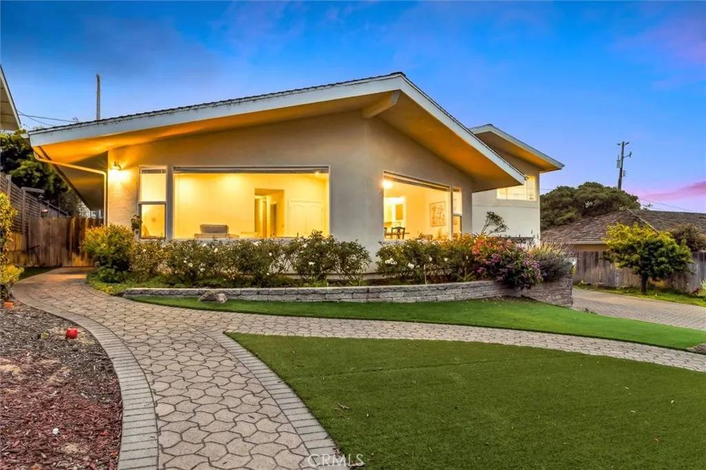 Los Osos, CA 93402,1141 Green Oaks Drive