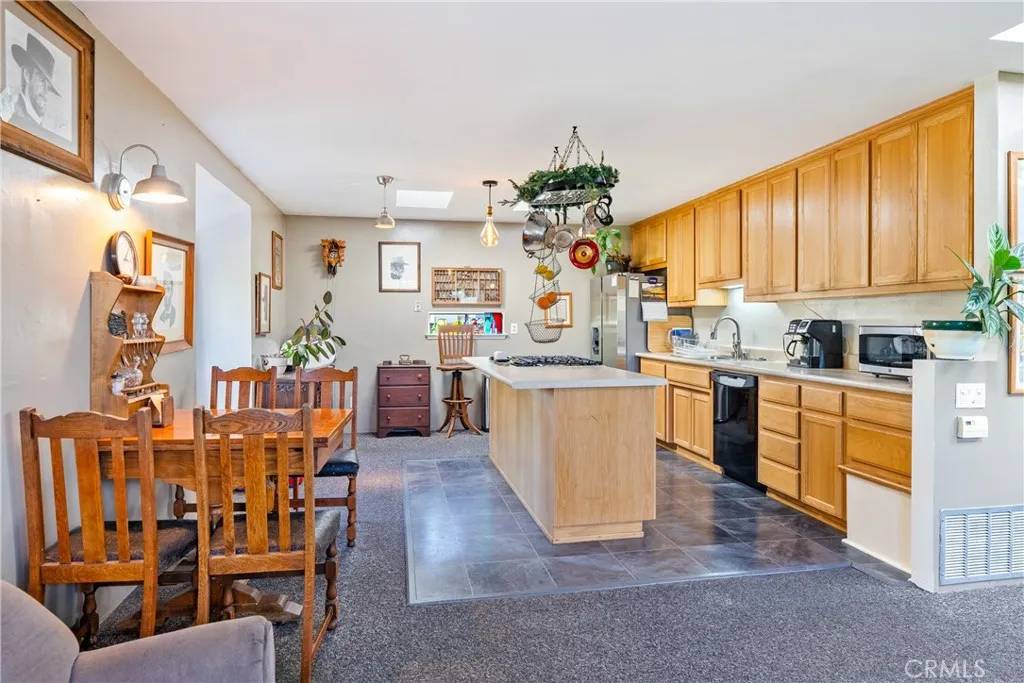 Los Osos, CA 93402,1718 12th Street