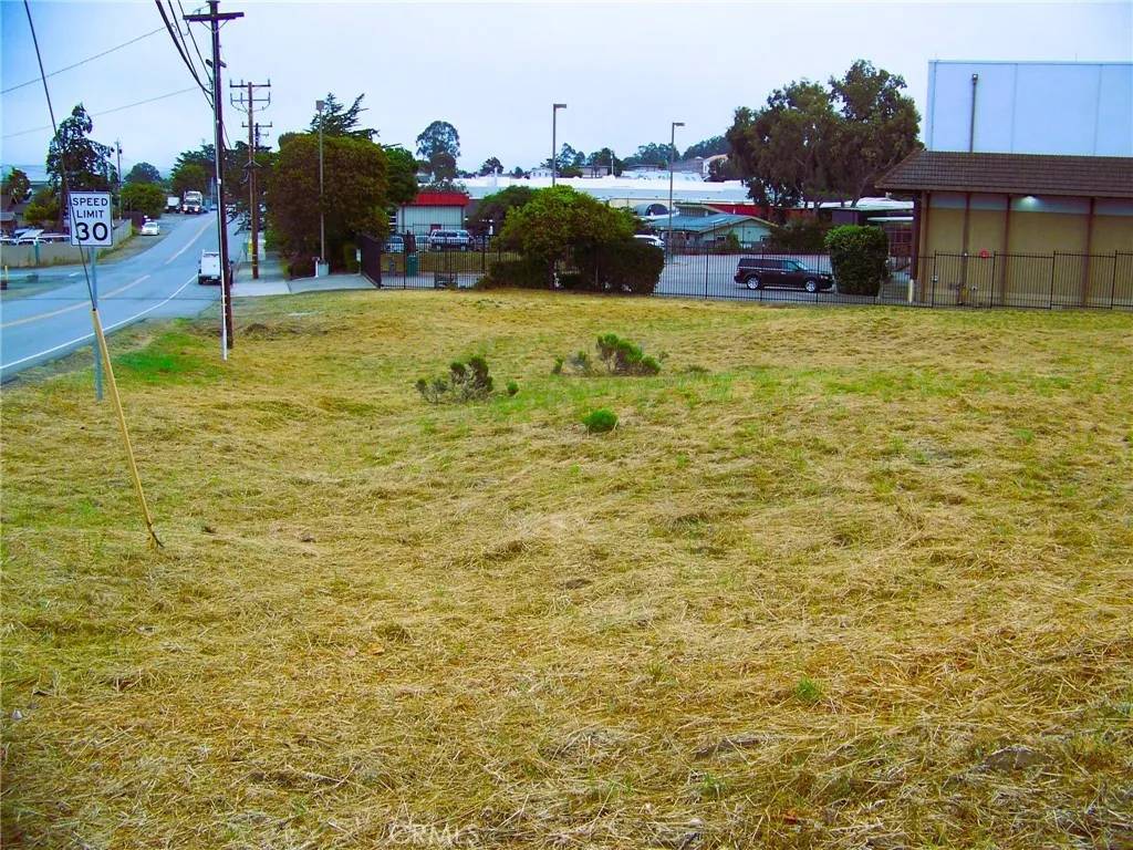 Los Osos, CA 93402,2120 10th