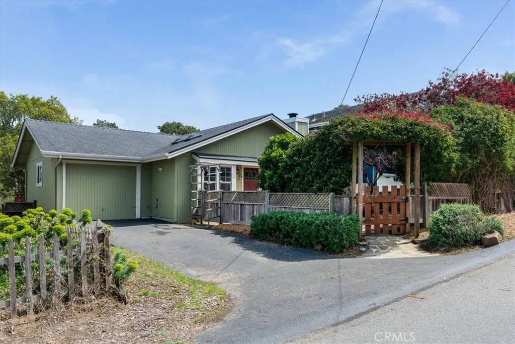 Cambria, CA 93428,1856 Stuart Street