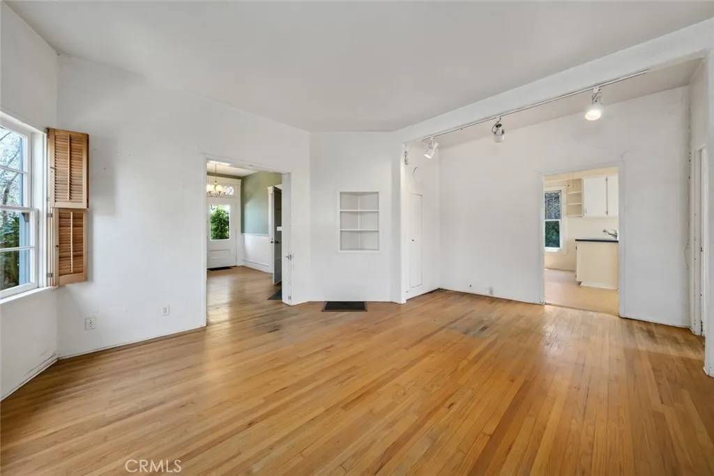 San Luis Obispo, CA 93401,1811 Chorro Street