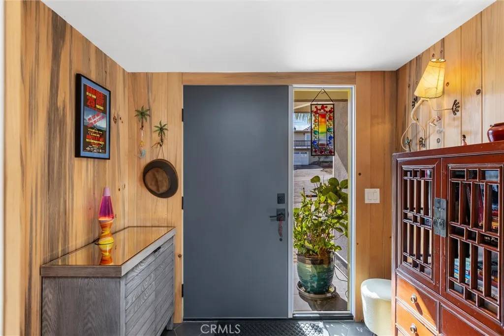 Morro Bay, CA 93442,477 Kings Avenue