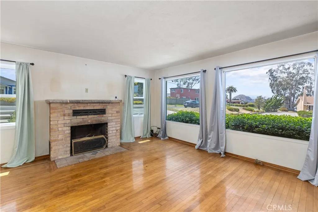 Morro Bay, CA 93442,1035 Las Tunas Street