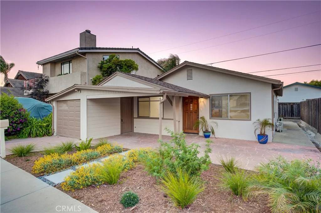 Pismo Beach, CA 93449,214 Placentia Avenue