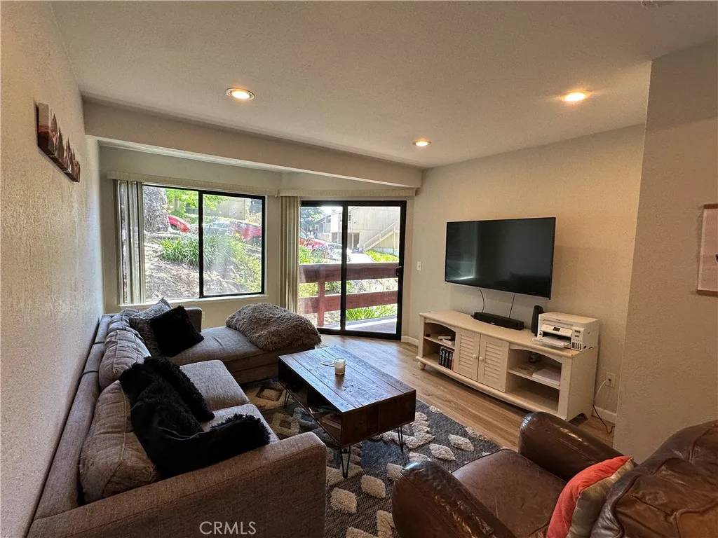San Luis Obispo, CA 93401,680 Chorro Street #18