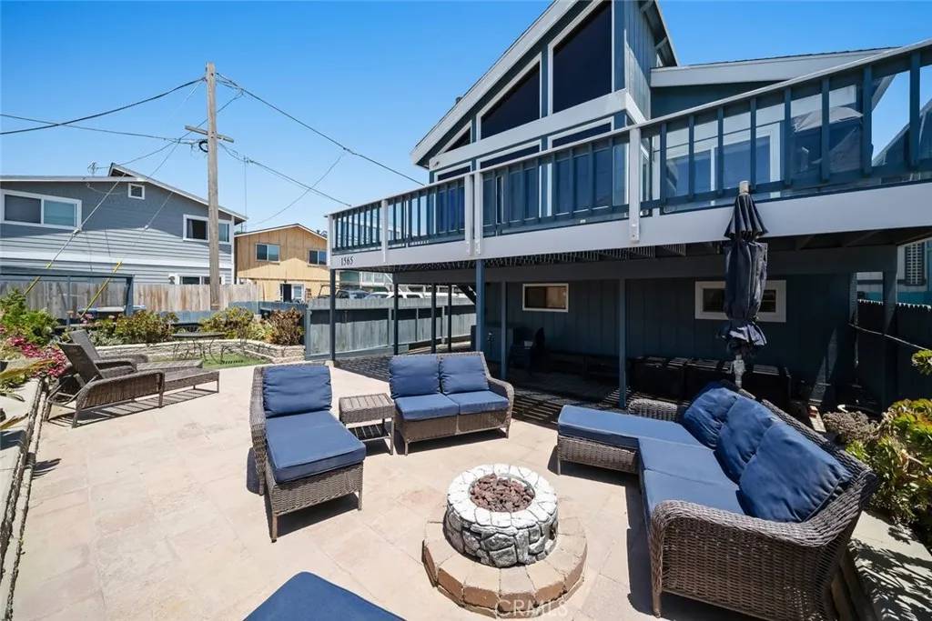 Oceano, CA 93445,1565 Strand Way