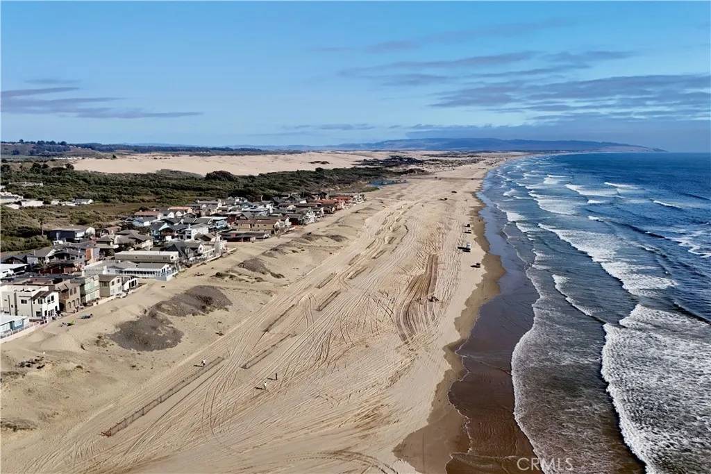 Oceano, CA 93445,1565 Strand Way