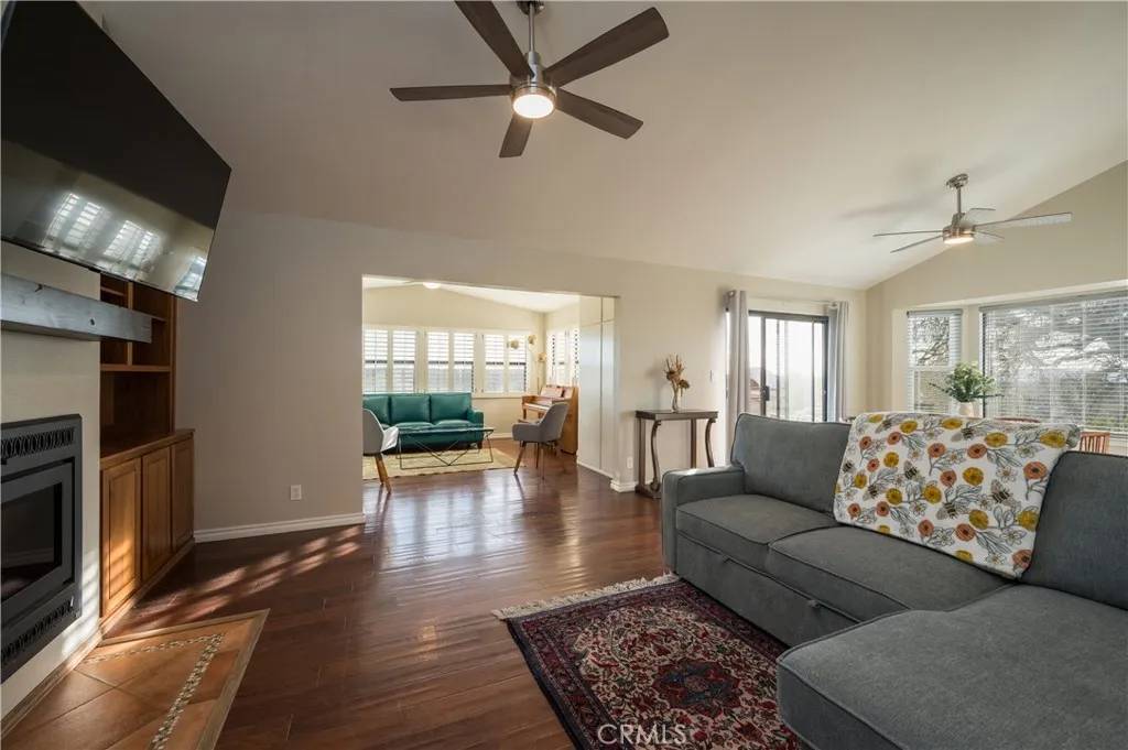 Paso Robles, CA 93446,5175 White Tail Place