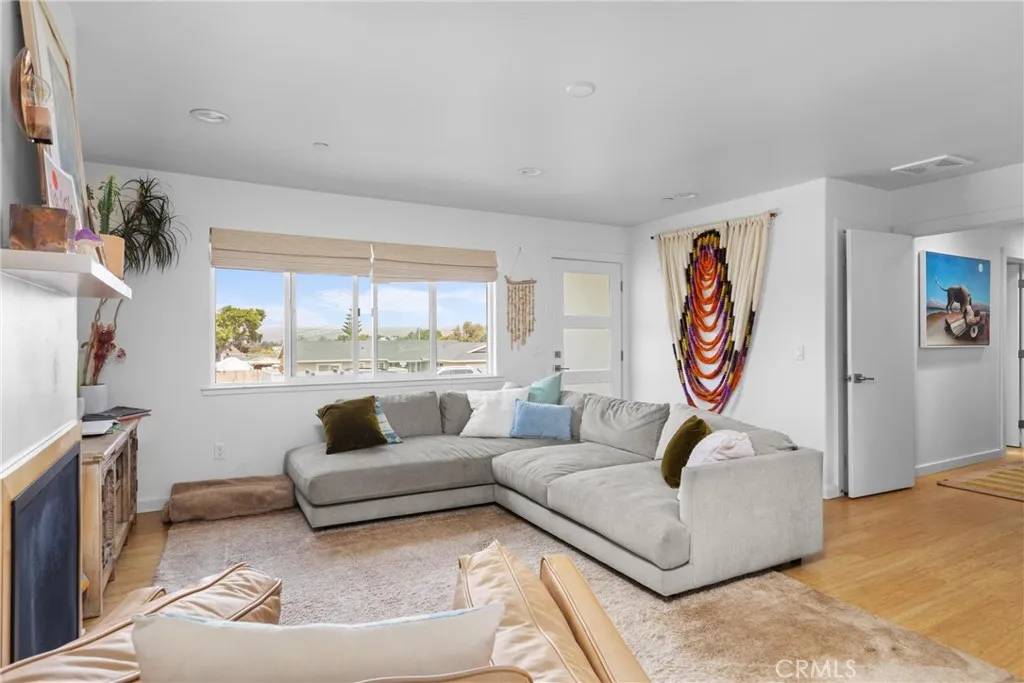 Los Osos, CA 93402,733 Lilac Drive