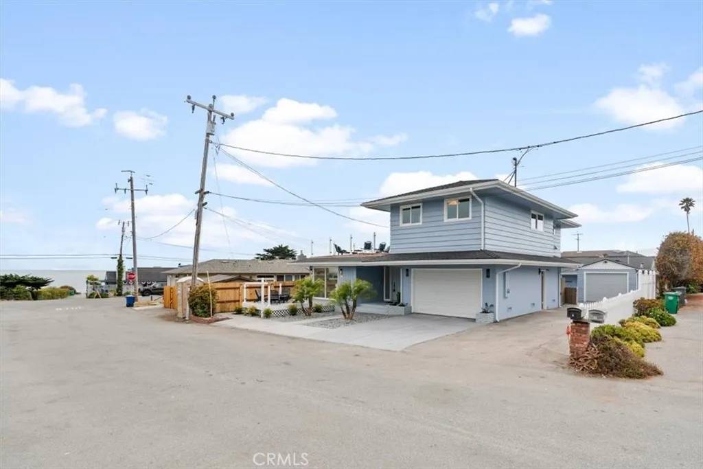 Cayucos, CA 93430,31 N 3rd Street