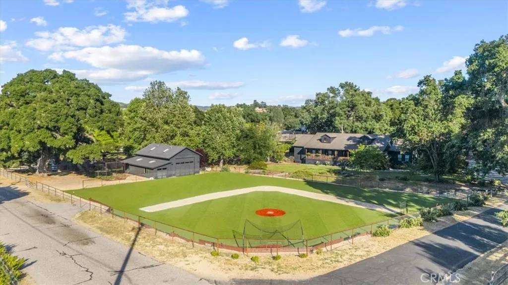 Atascadero, CA 93422,9240 Santa Margarita Road