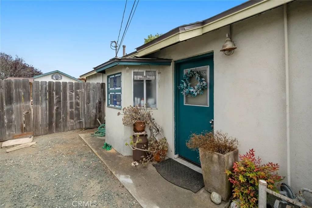 Los Osos, CA 93402,1434 8th Street