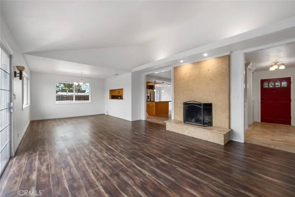 San Luis Obispo, CA 93401,6001 Joan Place