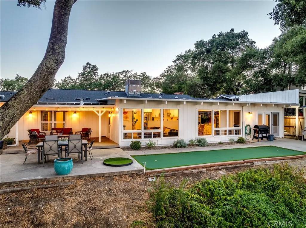 Atascadero, CA 93422,5355 El Verano Avenue
