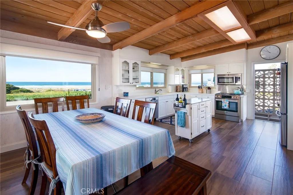 Morro Bay, CA 93442,3128 Beachcomber Drive