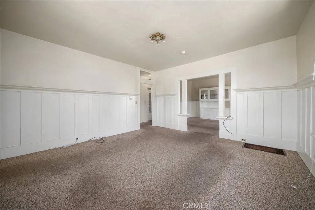 San Luis Obispo, CA 93401,879 Johnson Avenue