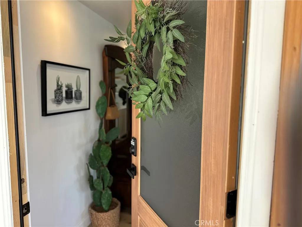 Visalia, CA 93291,225 N Akers #308